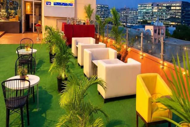Event space