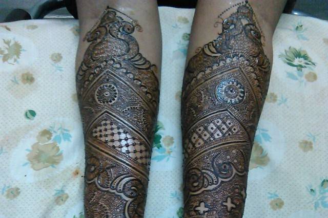 Designer mehndi