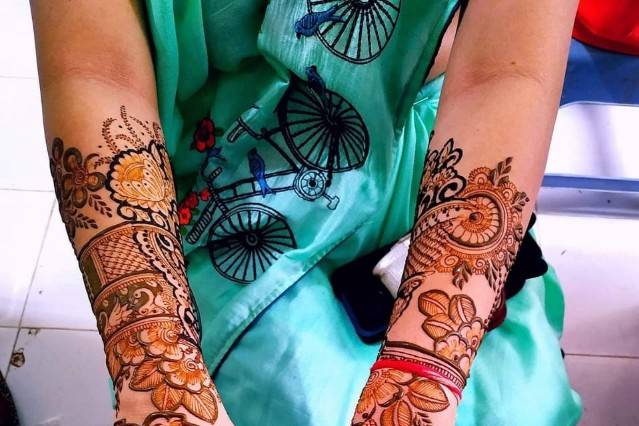 Designer mehndi