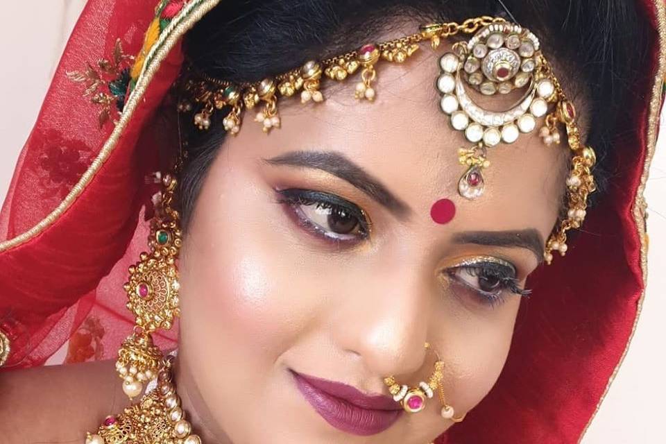 Bridal makeup