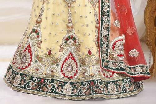 KCPC Designer Bridal Handwork Lehenga Chunni Set Bari Bes at Rs 5999.00 | Bridal  Lehenga | ID: 2853393201048