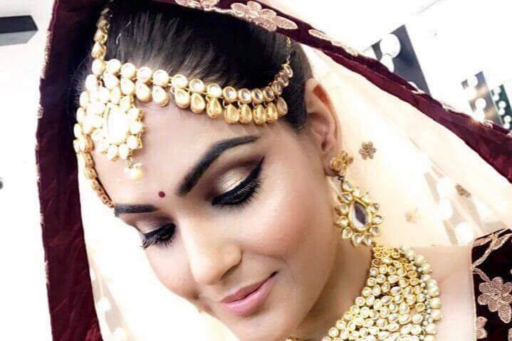 Bridal makeup