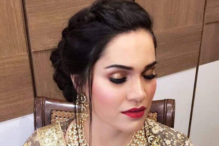 Bridal makeup