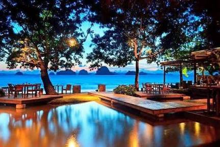 Honeymoon destination