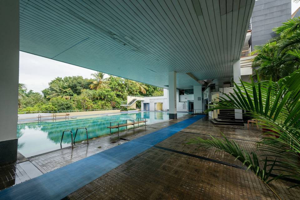 Temp Controlled Swimming pool