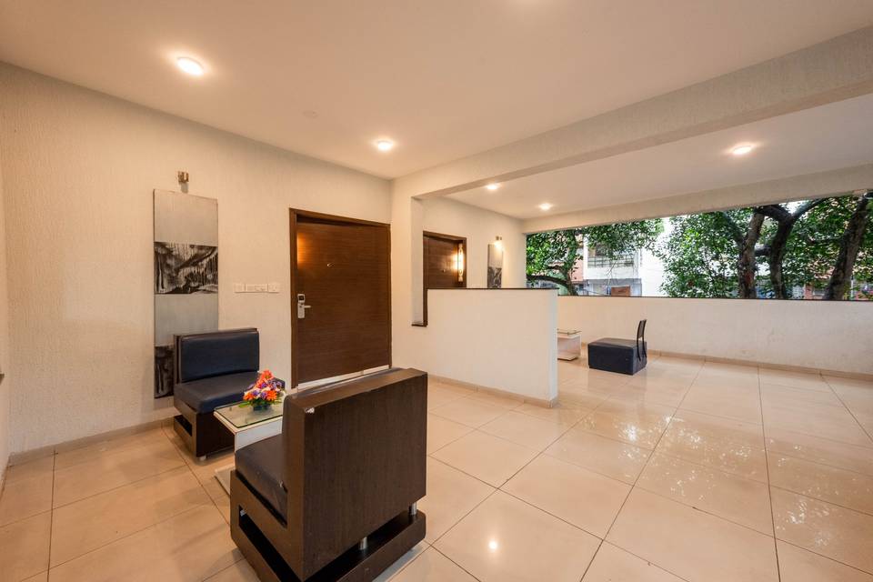 Seating area near room