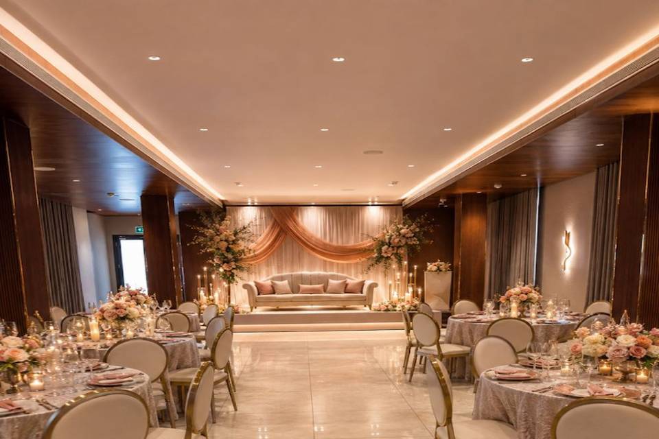 Banquet hall
