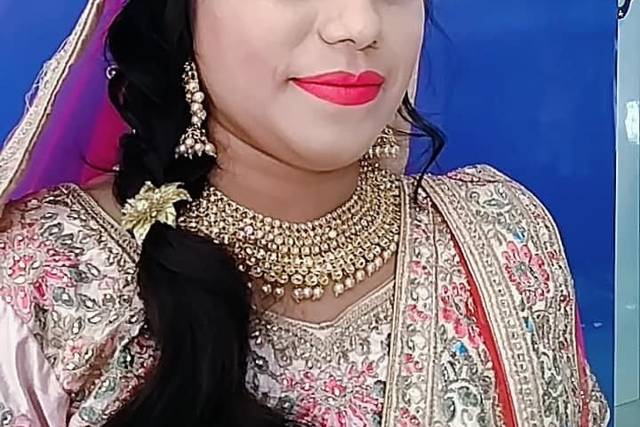 Surbhi Beauty Parlour