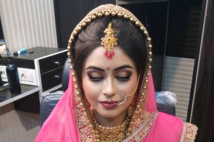makeup artist in pathankot