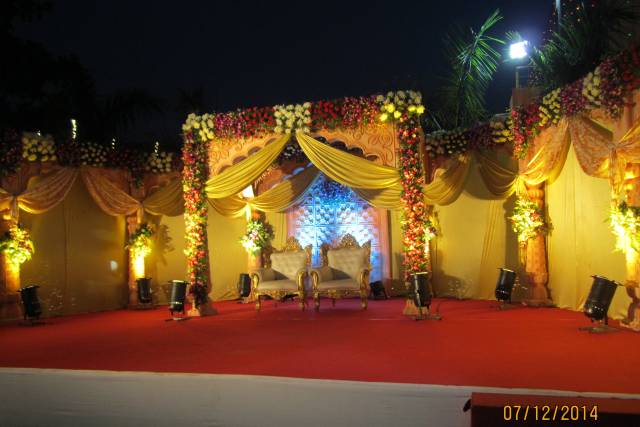 Stage decor