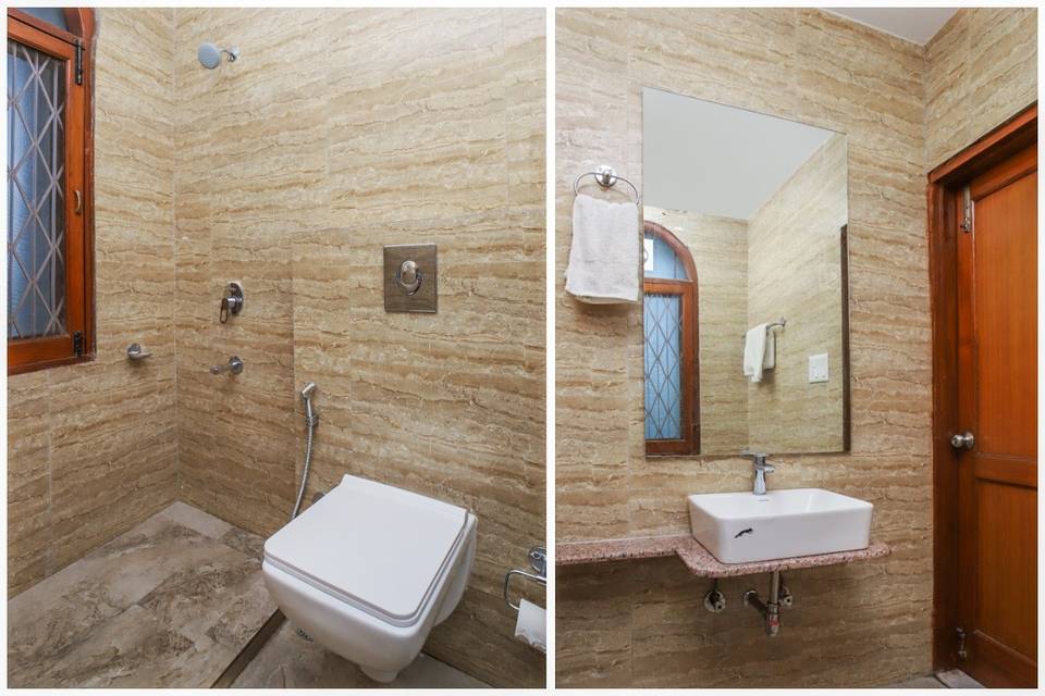 Bathroom in villa