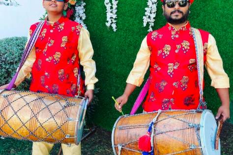 Wedding entertainers