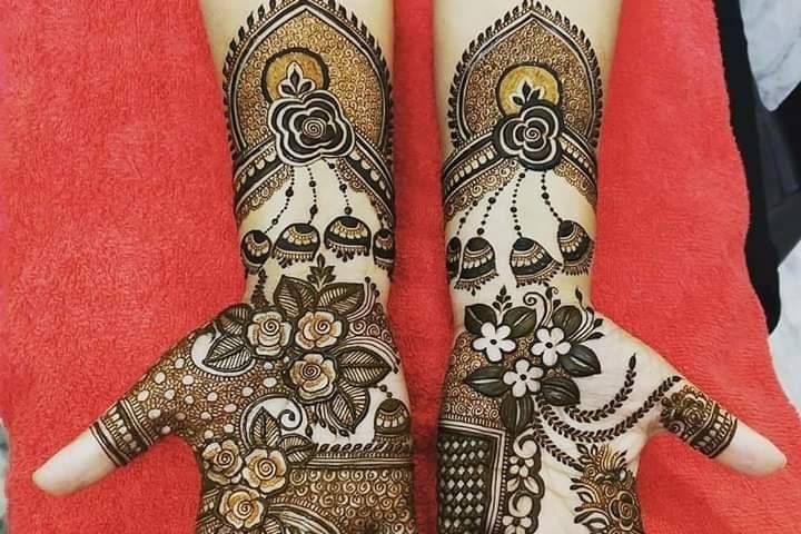 Pin by Vanshika Shah on Mahendi  Henna hand tattoo Hand henna Hand  tattoos