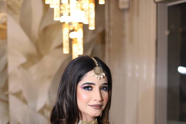 Party makeup
