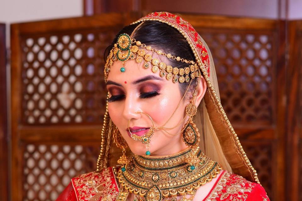 Bridal makeup