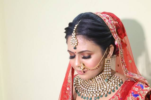 Bridal makeup