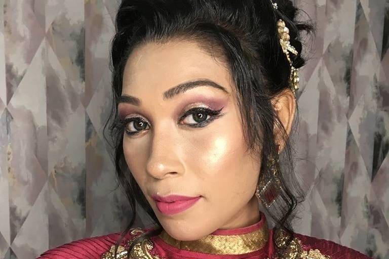 Party makeup