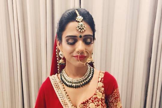 Bridal makeup