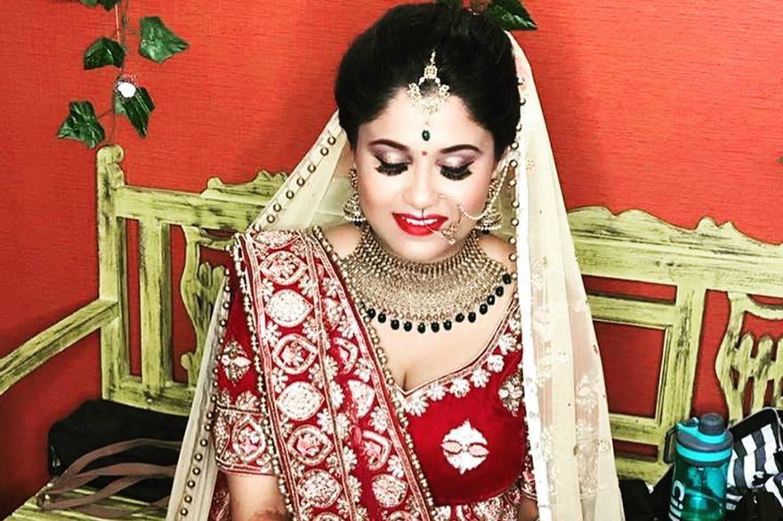 Bridal makeup