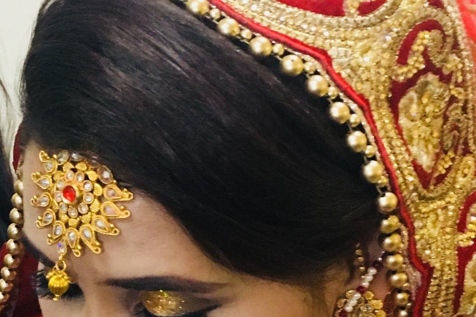 Bridal makeup