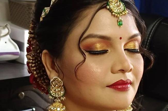 Bridal makeup