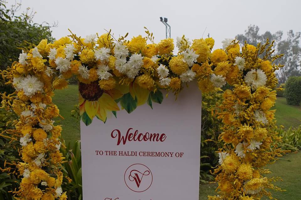 Grand haldi decor