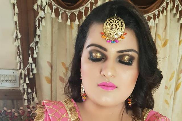 Sneha Soni Makeup Artist