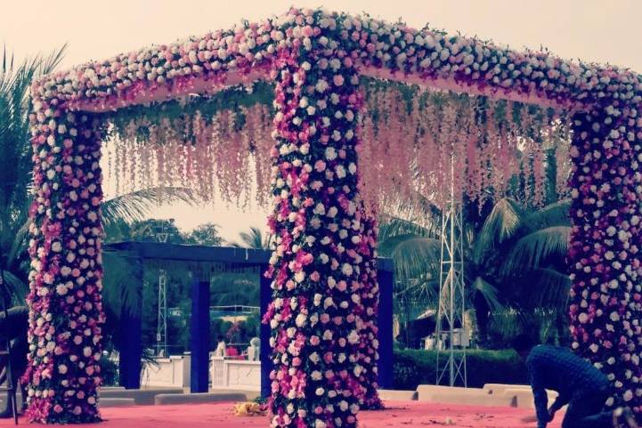 Mandap floral decor