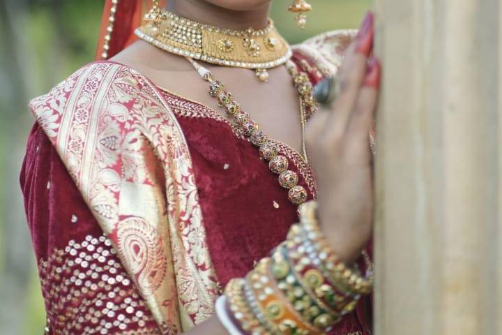 Royal Bengali Bridal Makeup Tr