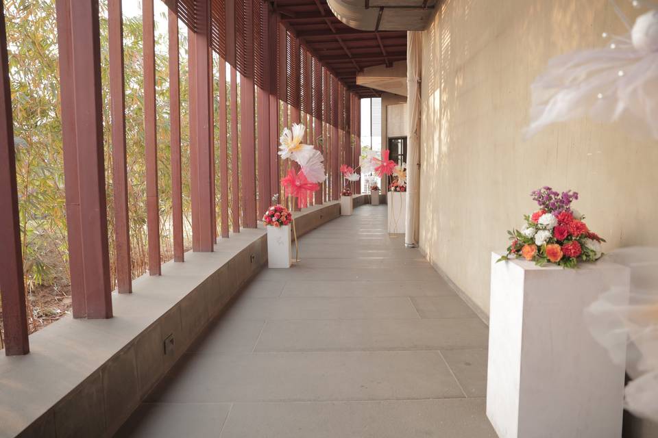 Entrance decor