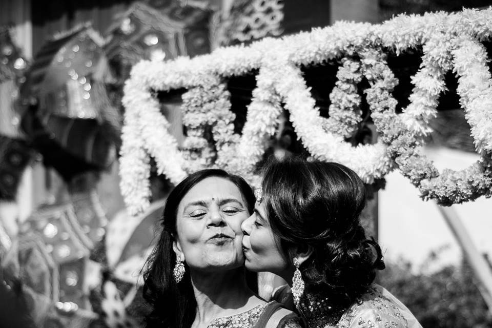 Nupur Dave: Wedding & Portrait Photography