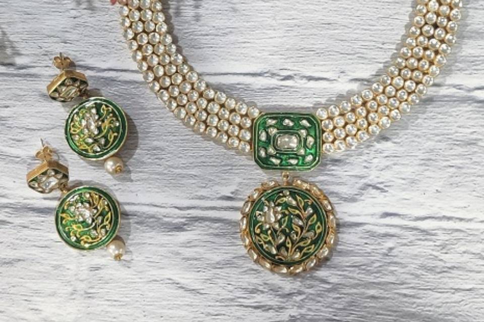 Green Meenakari Necklace Set