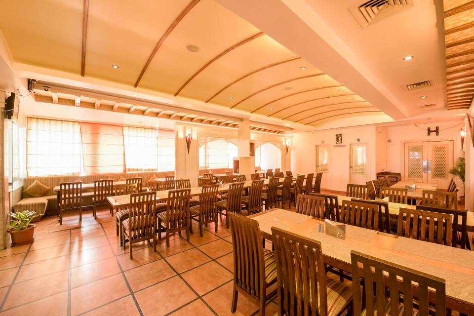 Banquet hall