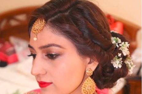 Aakash Makeup Artist