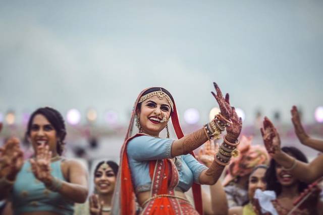 8 Brides Who Didn't Wear Lehengas For Their Engagement | WedMeGood