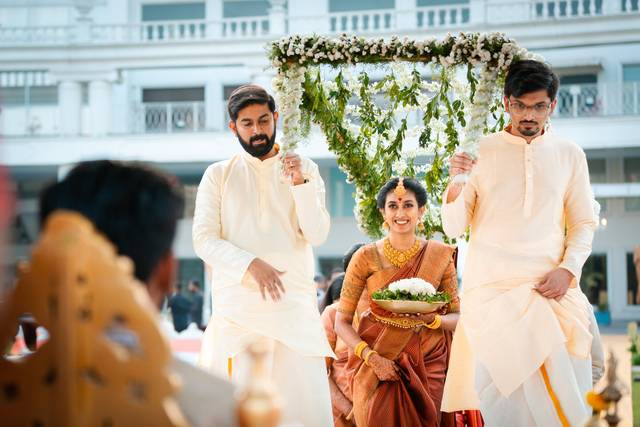 Bride entry