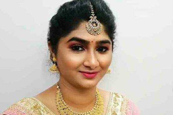 Makeovers By Puja, Anjuna