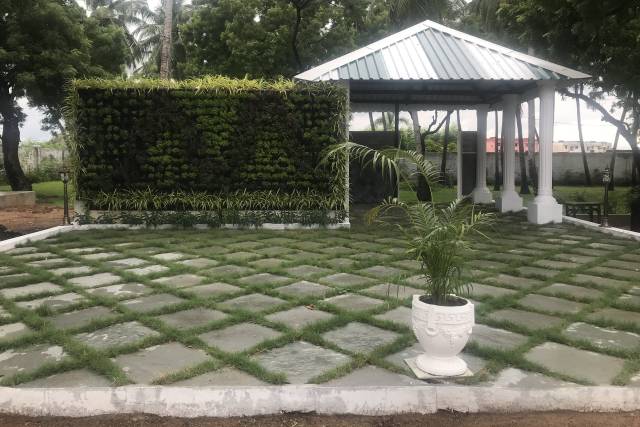 Wedding lawns