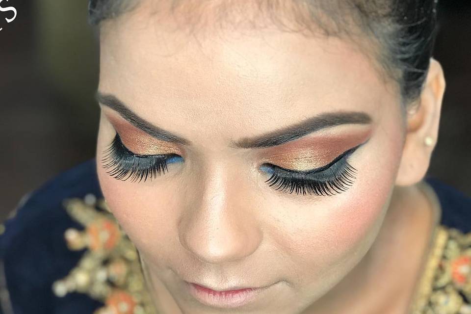 Makeup Wand by Meher