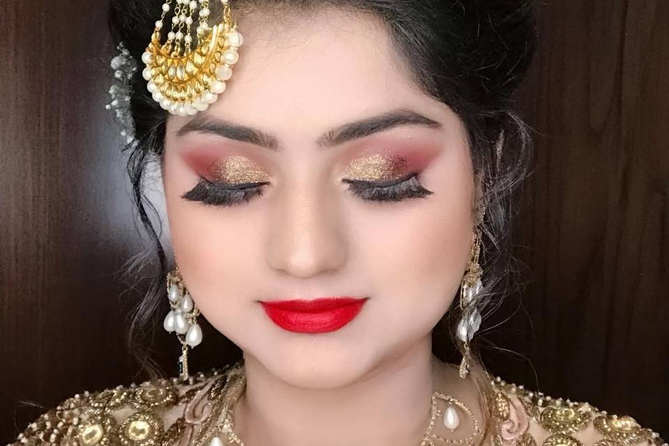 Makeup Wand by Meher