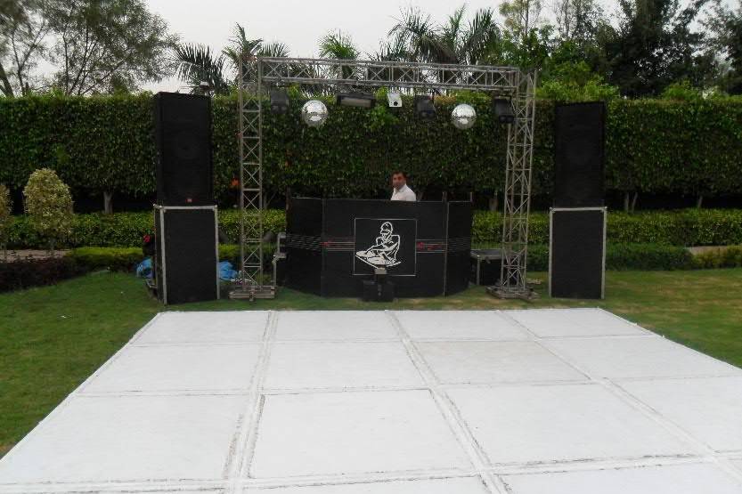 DJ Setup