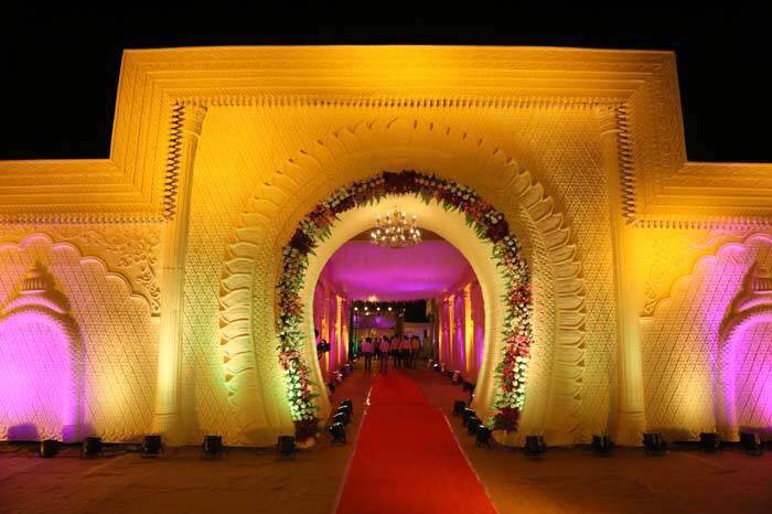 Entrance decor