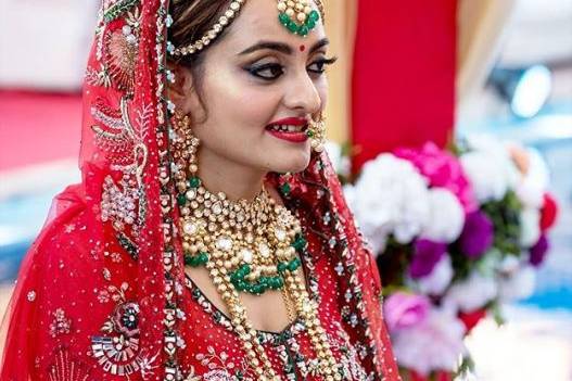 Bridal makeup