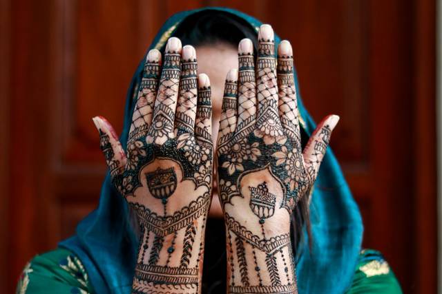 mehndi design the red flair henna mehndi design 3 15 357323 160672362926240