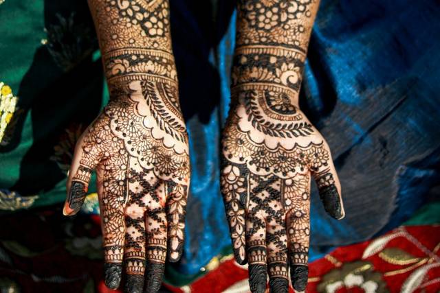 Indian wedding henna mehendi mehndi hands close up Stock Photo | Adobe Stock