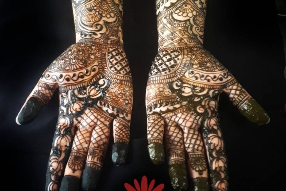 The Red Flair Henna, Ernakulam