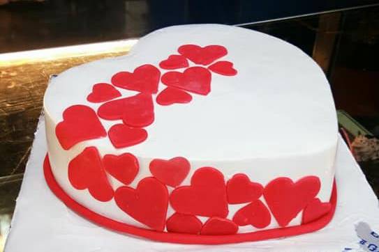 Fondant Pocket Watch Cake Decoration, Watch Cake Topper, Gift of Time,  Birthday Cake, Anniversary Cake, Wonderful Cake, Handmade Edible