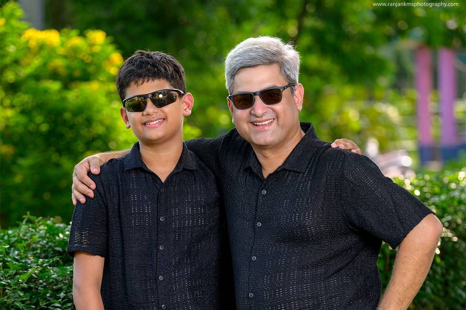 Family Biographic Portrait