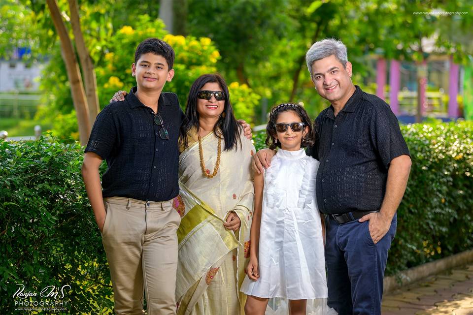 Family Biographic Portrait