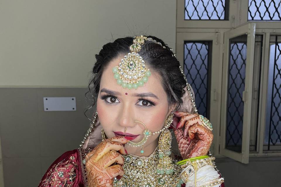 Bridal makeup